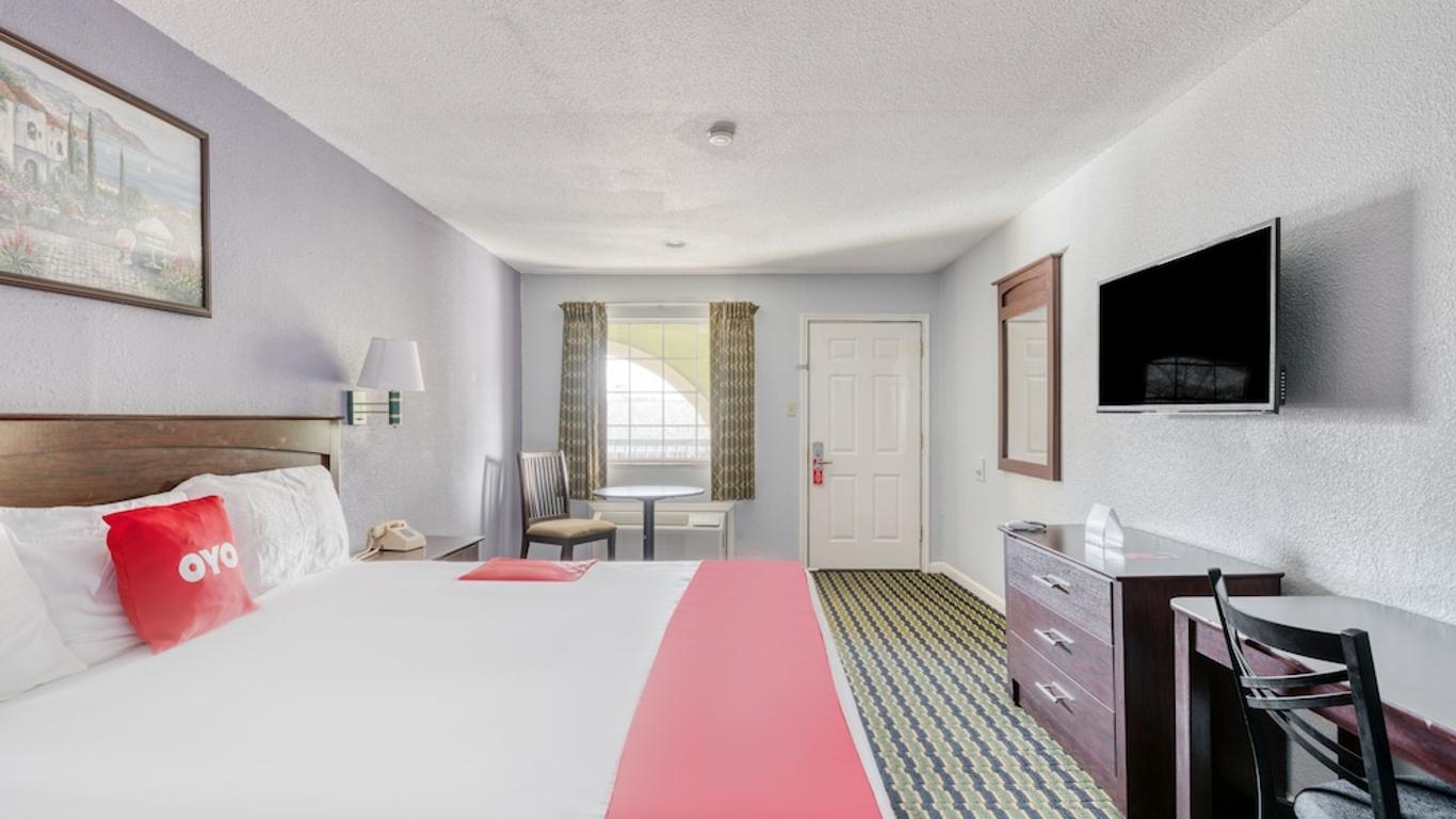 OYO Hotel Channelview I-10