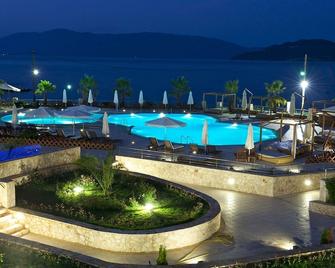 Ionian Emerald Resort - Sami - Piscina