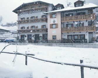 Hotel La Montanara Predazzo - Predazzo - Gebäude