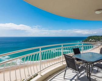 2nd Avenue Beachside Apartments - Burleigh Heads - Balcony