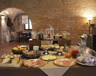 Hotel Casa a Colori Venezia - Dolo - Buffet