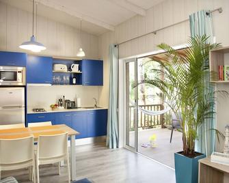 La Siesta Salou Camping Resort - Salou - Keuken