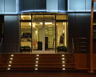 فندق ارتياد - تبوك - مبنى