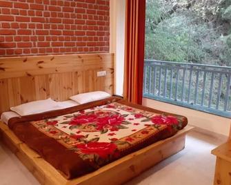 White Water Inn Mcleodganj - Dharamshala - Makuuhuone