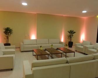 Conjunto Estúdio e Duplex Selenita by Alpha-StayService - Barueri - Lounge