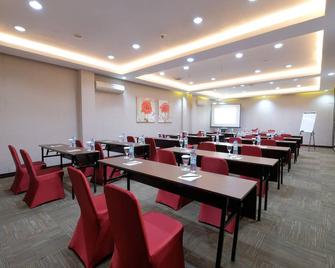 Lampion Hotel Solo - Surakarta - Restaurant