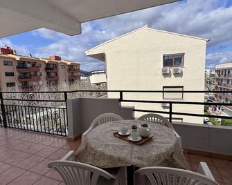 Bismar 30 VYB near arenal beach - Xàbia - Balkon