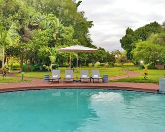 Cresta Lodge Harare - Harare - Pool