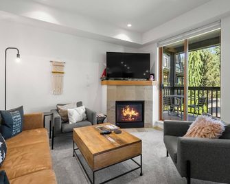 Stoney Creek Northstar by Whistler Premi - Whistler - Wohnzimmer