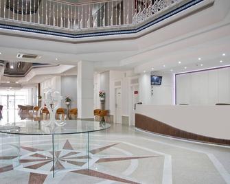 Hotel Los Delfines - La Manga - Recepció