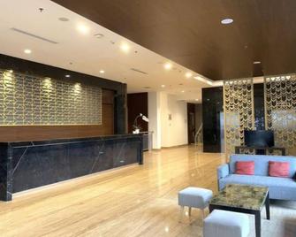 Laska Hotel Sukabumi - Sukabumi - Lobby