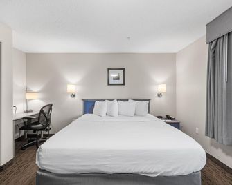 Independence Stay Hotel And Suites - Marinette - Habitación