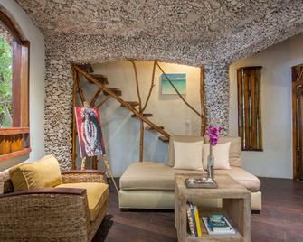 Ninamu Resort - Tikehau - Living room