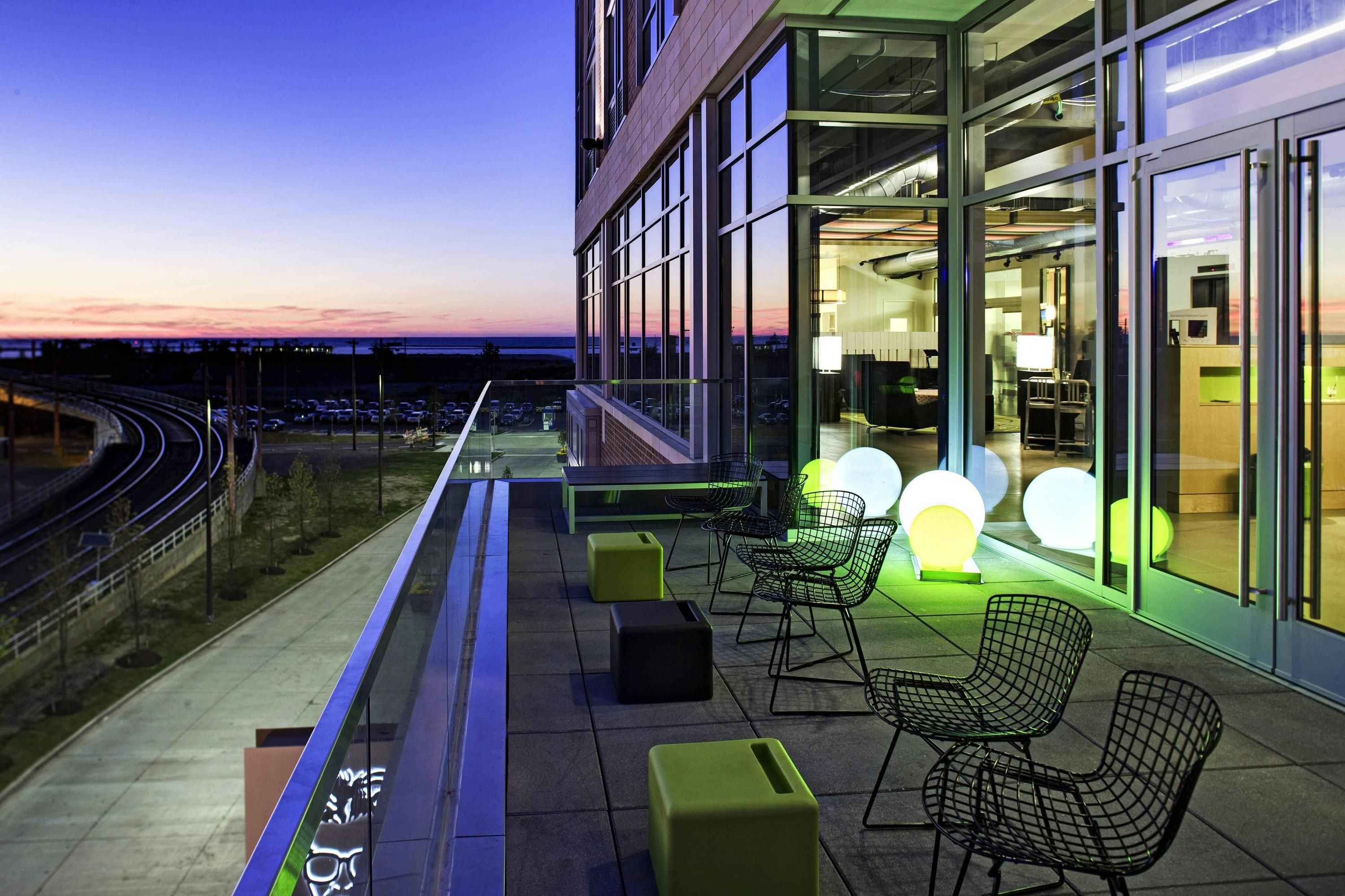 Aloft Cleveland Downtown - קליבלנד - מרפסת