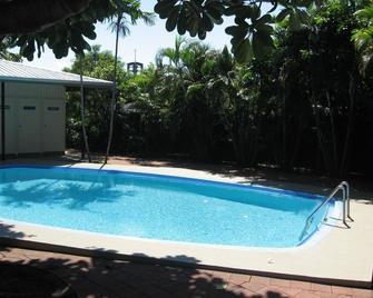 Darwin Hostel - Darwin - Pool