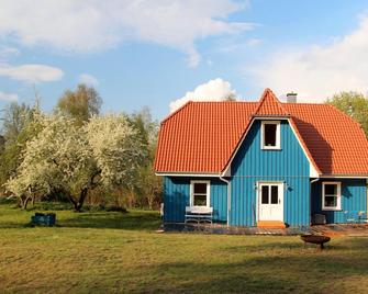 Onkel-Blau-Ferien-in-Troja - Lärz - Bygning