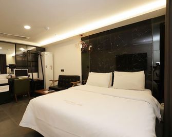 Siheung(Wolgot) Unique Hotel28 - Siheung - Ložnice