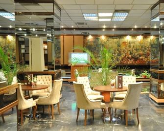 Ambasador Bucharest - Bucureşti - Restaurant