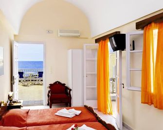 Dolphins Apartments - Σαντορίνη