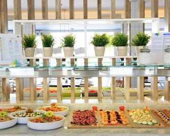 LABRANDA Corralejo Village - Corralejo - מסעדה