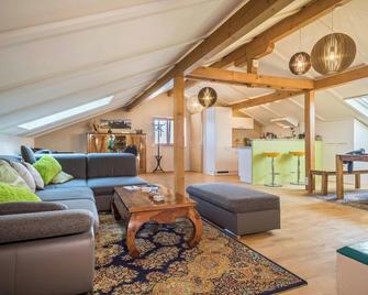 Luxuriöses Penthouse-appartement - Höchst 