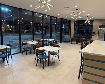 Clarion Pointe Port Lavaca - Port Lavaca - Ресторан