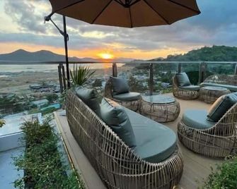 Coron 180 Hotel - Coron - Balkon