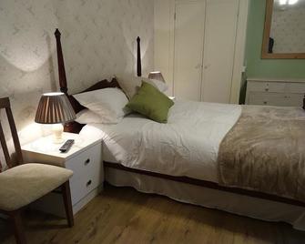 Lough Shore Cottage - Magherafelt - Спальня