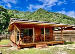Fare Te Ava - Comfy cabin w Private Beach Access - Haapiti - Budynek