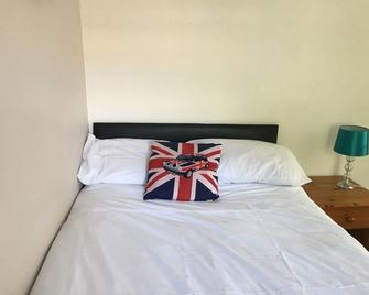 Sleepneat - Ascot - Bedroom