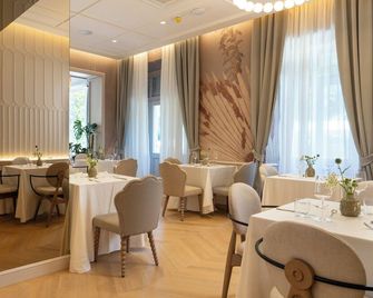 Heritage Hotel Zagreb Dubrovnik - Ντουμπρόβνικ - Εστιατόριο