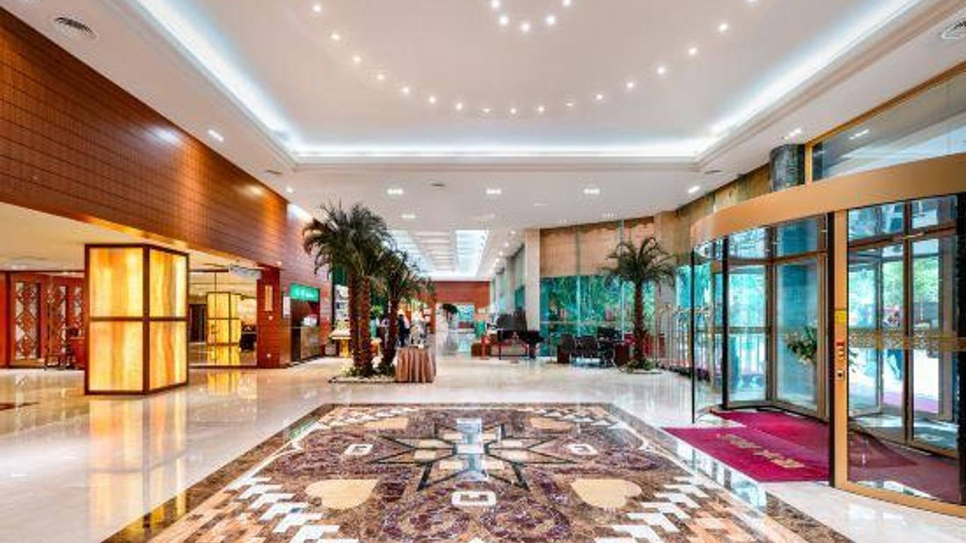 Nanning International Hotel