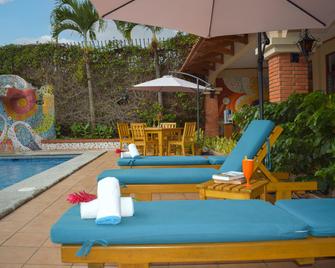 La Sabana Hotel Suites Apartments - San José - Bể bơi