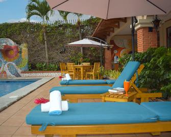 La Sabana Hotel Suites Apartments - סן חוזה - בריכה