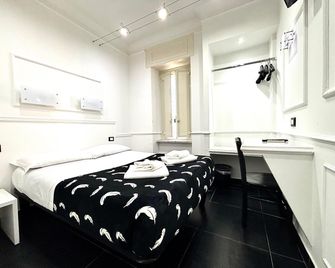 Palace Rome - Rom - Schlafzimmer