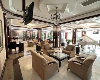 Modern Hotel - Bakoe - Lounge