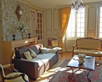 Impressive house in Langres - Langres - Salon