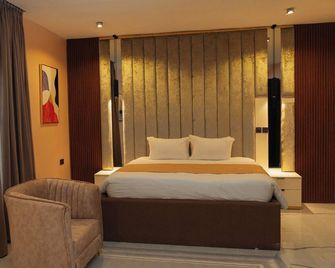 The Manor Hotel by Luckzi - Owerri