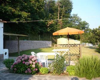 Le Castagne Apartments Ischia - Ischia - Patio