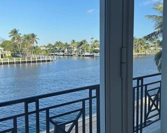 Intracoastal Paradise: Luxurious Retreat in a Prime Fort Lauderdale Location - 勞德代爾堡 - 陽台