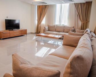 Ottoman Signature Hotel - Al Khobar - Living room