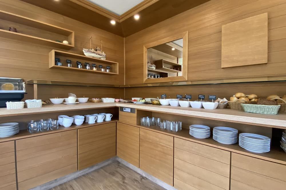Pension Kühne - Boltenhagen - Buffet