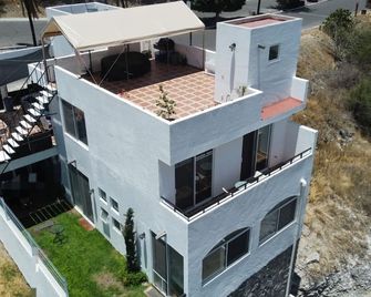 Apartment With Private Entrance And Acce - Juriquilla - Edificio