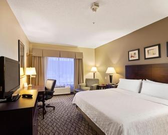 Holiday Inn Express Bloomington West By IHG - Bloomington - Bedroom