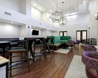 Hampton Inn & Suites San Luis Obispo - Сан-Луїс-Обіспо - Лаунж