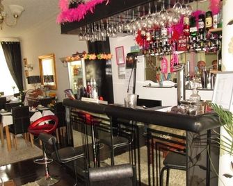 加內特酒店 - 黑池 - 布萊克浦 - 酒吧