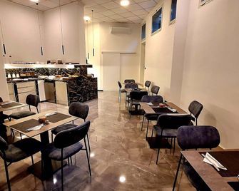 Best Western Hotel Revolution - Rom - Essbereich