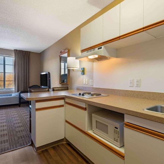 Studio 6 Extended Stay Minneapolis Airport Eagan North Mn image 1