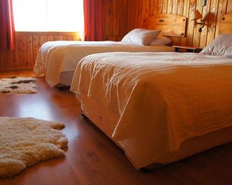 Hotel Posada del Río - Chile Chico - Chile Chico - Bedroom