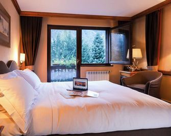 Qc Hotel Monte Bianco - Pré-Saint-Didier - Bedroom